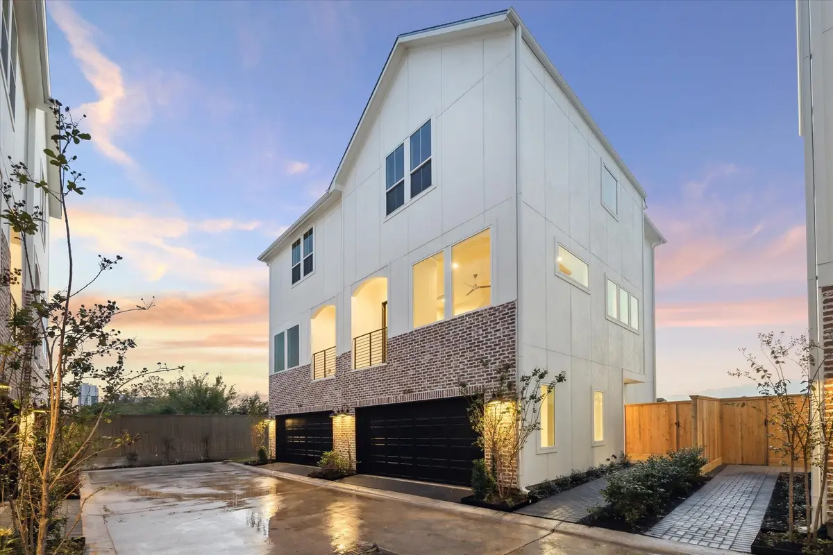 3075 Hicks Street, Houston, TX 77007 - #1