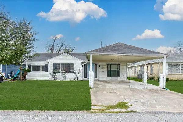 8718 Pattibob Street, Houston, TX 77029