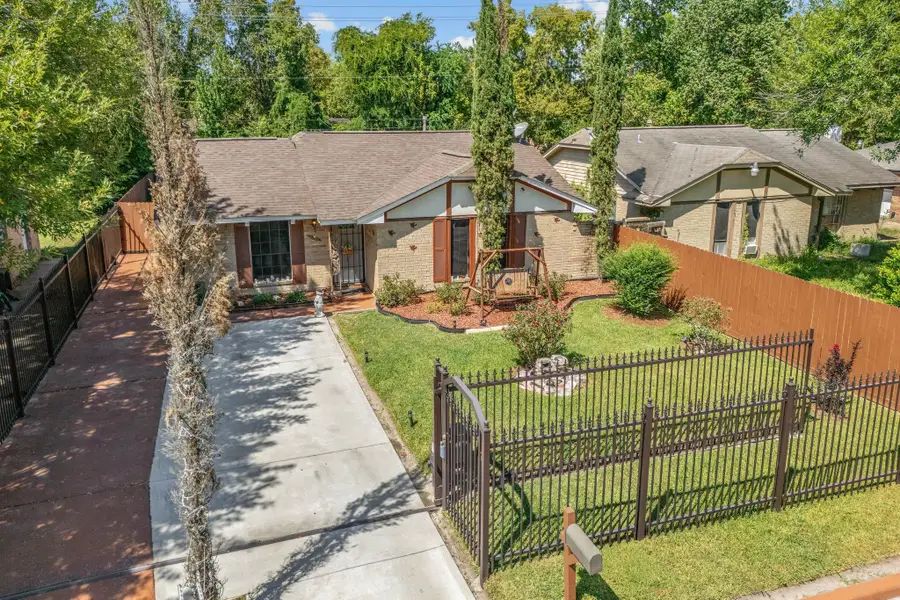 11055 Vailview Drive, Houston, TX 77016 - Image #3