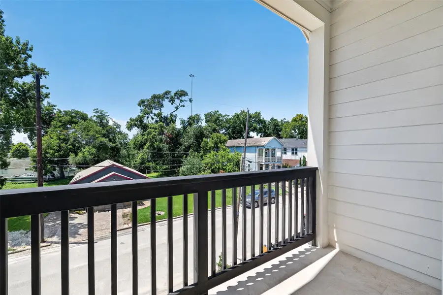 1425 East 31st Street, Houston, TX 77022 - #3