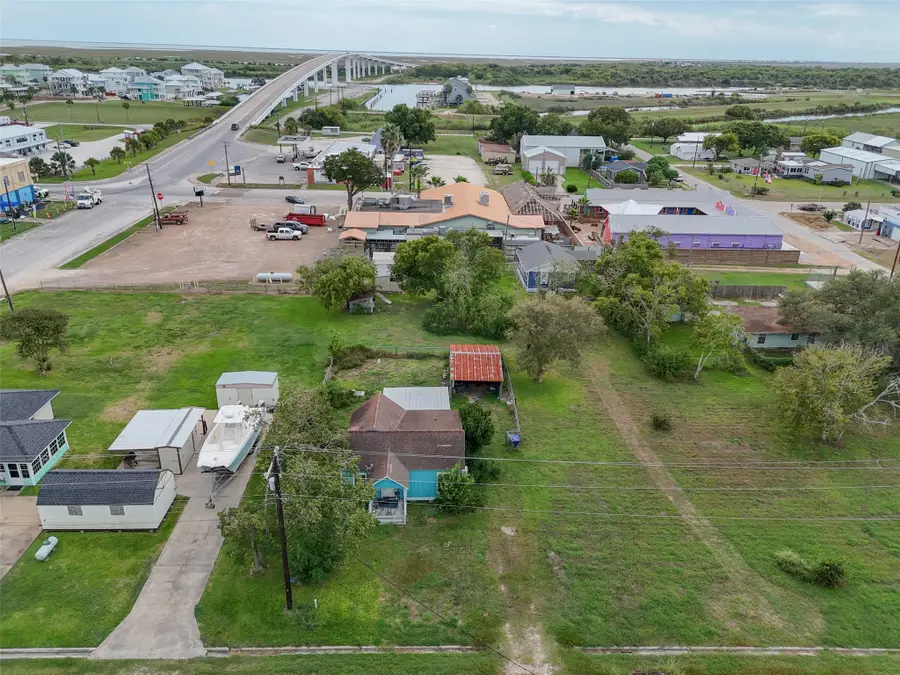 863 Lewis Street, Matagorda, TX 77414 - Image #2