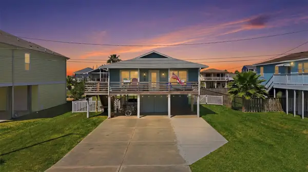 16630 Jamaica Inn Road, Galveston, TX 77554