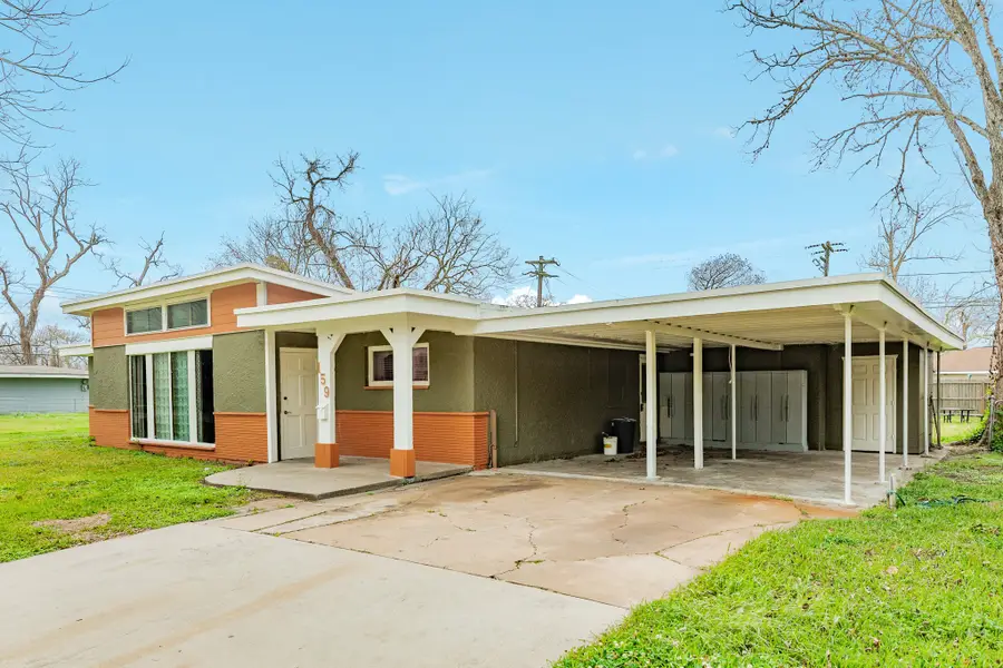 159 Oak Drive, Lake Jackson, TX 77566 - #2