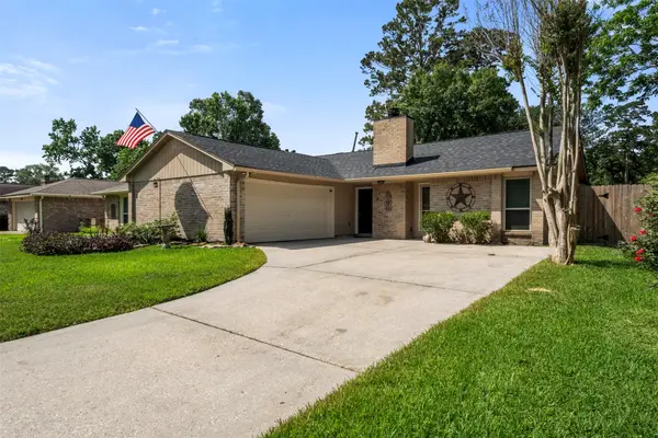 4058 Sherwood Street E, Kingwood, TX 77339