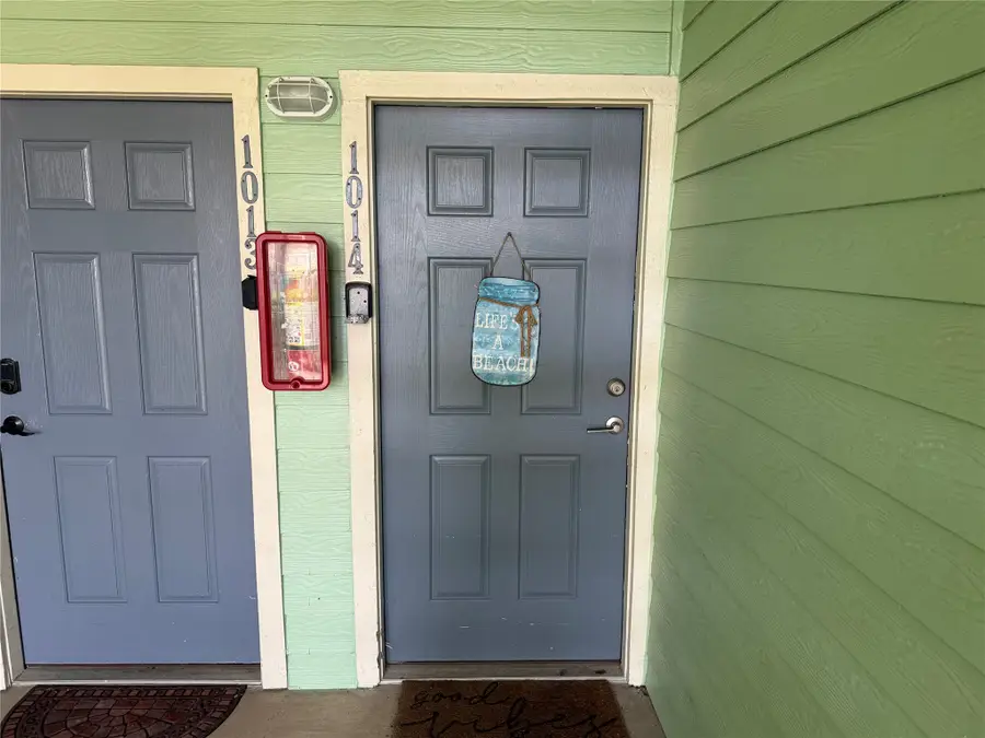 7000 Seawall Boulevard #1014, Galveston, TX 77551 - #3