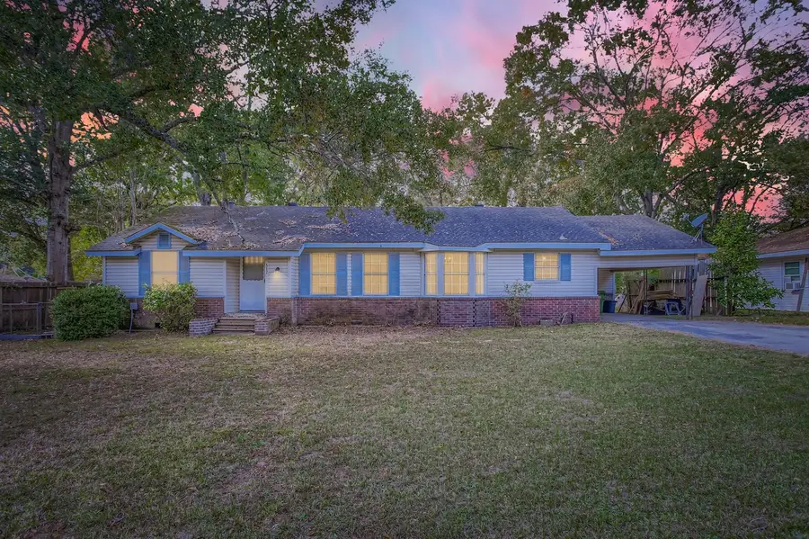 512 Park Lane, Cleveland, TX 77327 - Image #2