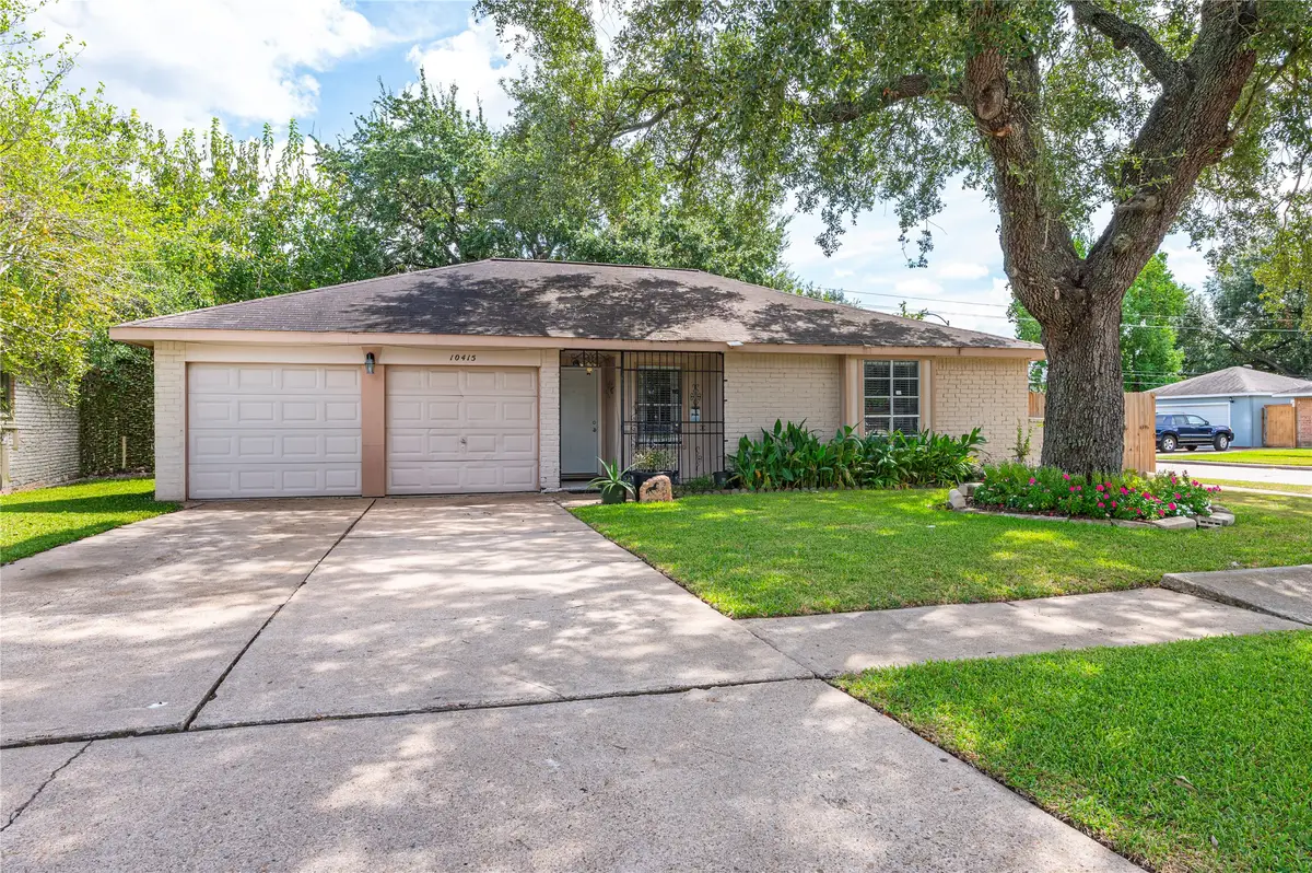 10415 Leawood Boulevard, Houston, TX 77099 - #1