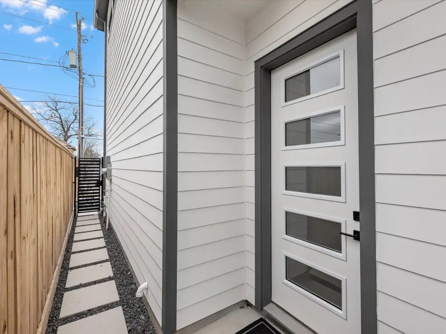 3413 Mcgowen Street, Houston, TX 77004 - Image #3