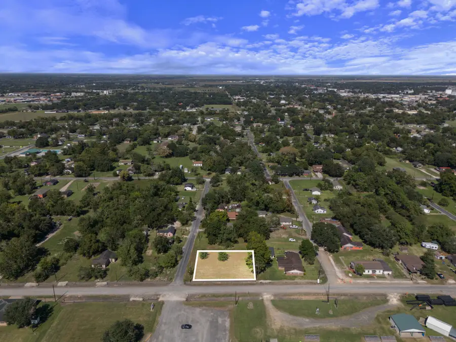 3319 Nolan Avenue, Bay City, TX 77414 - #3