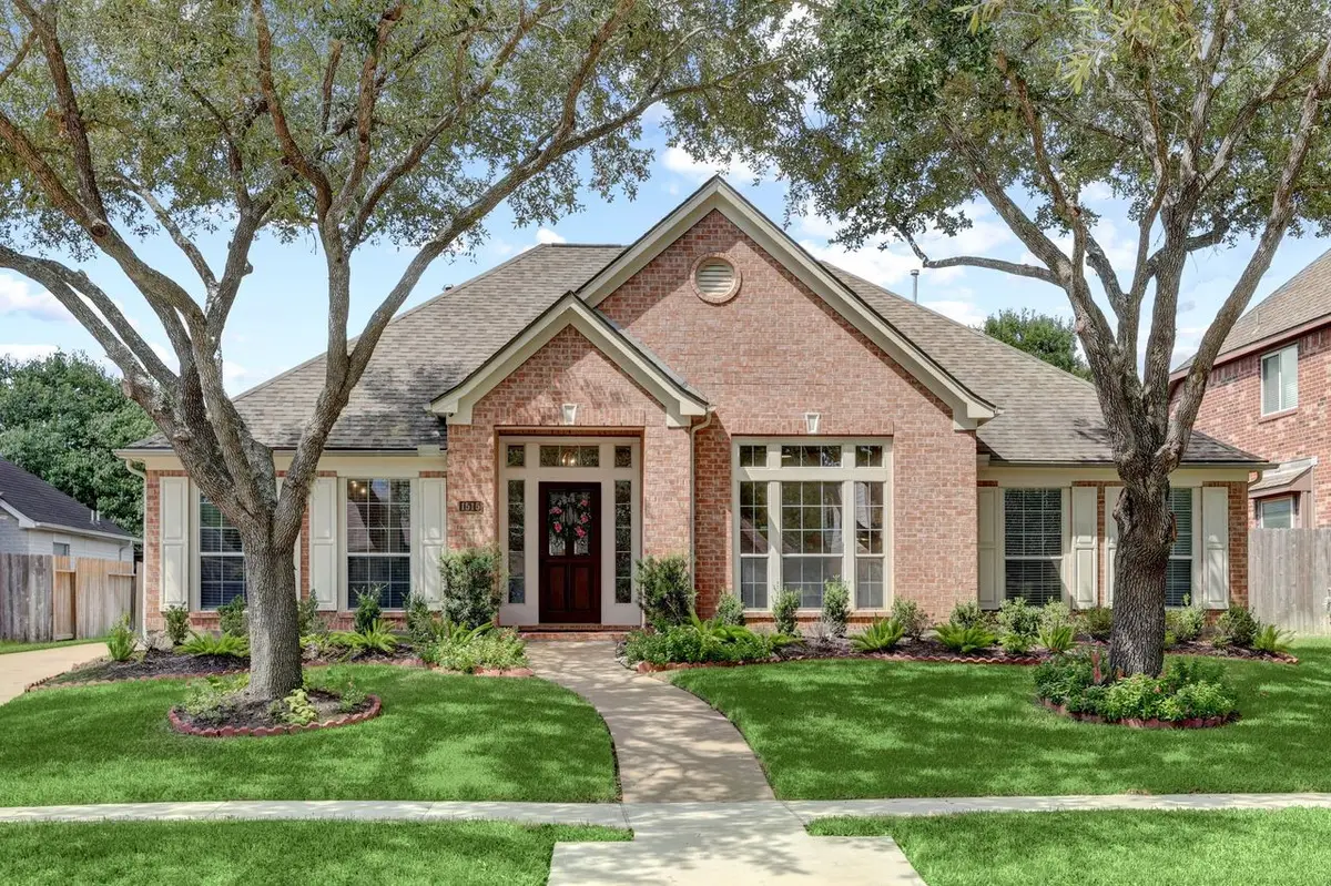 1515 Thunder Lake Lane, Sugar Land, TX 77498 - #1