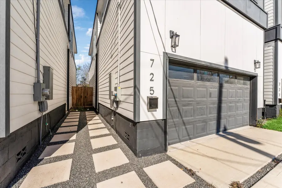 725 E 37th Street, Houston, TX 77022 - Image #3