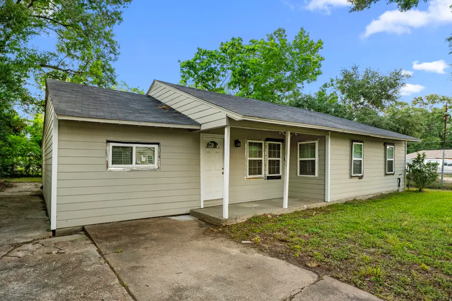 5835 Southseas Street, Houston, TX 77033 - #2