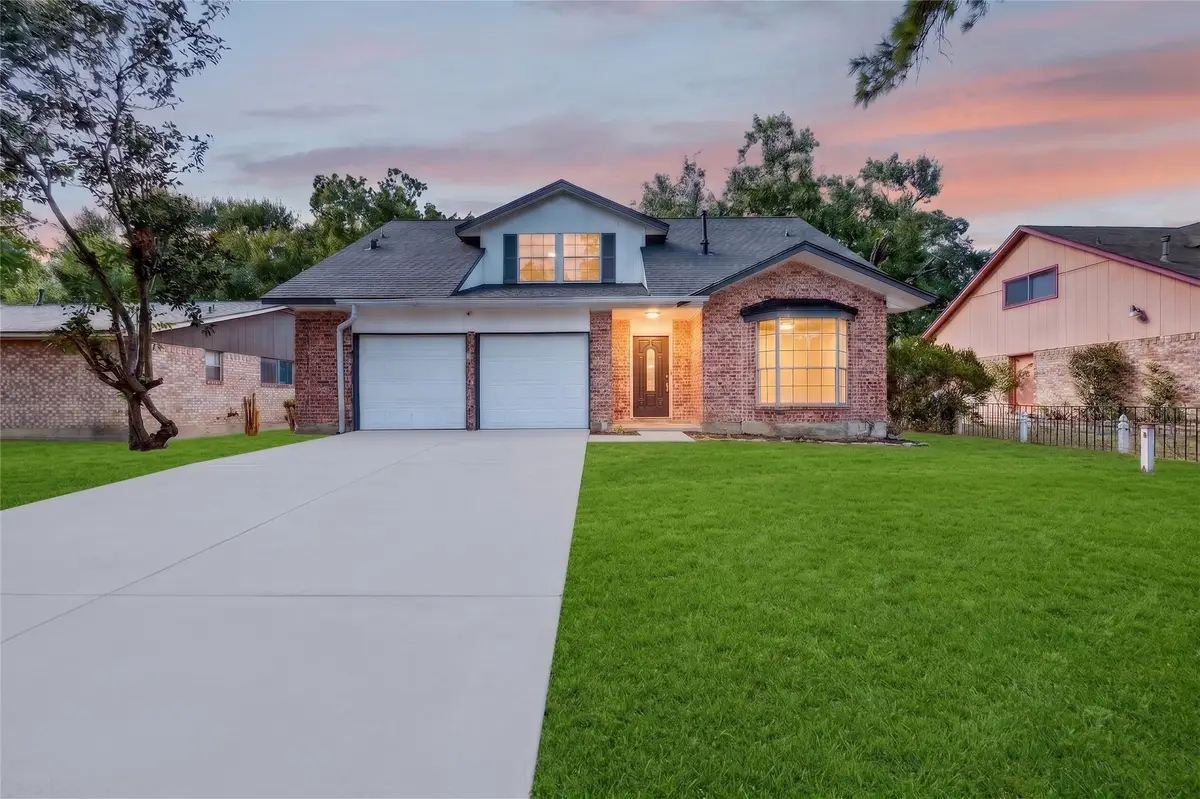 2426 Woodsdale Boulevard, Houston, TX 77038 - #1