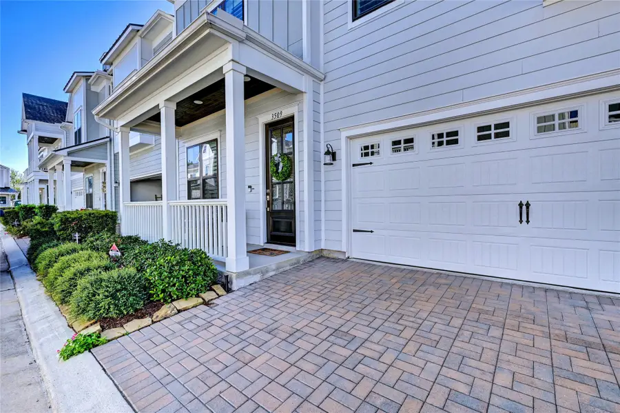 3509 Huntsford Drive, Houston, TX 77008 - Image #2