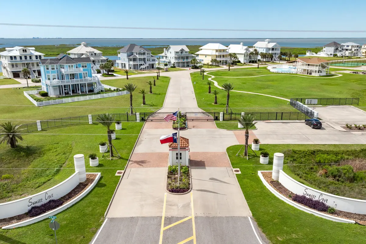 20603 E Sunset Bay Drive, Galveston, TX 77554 - #1