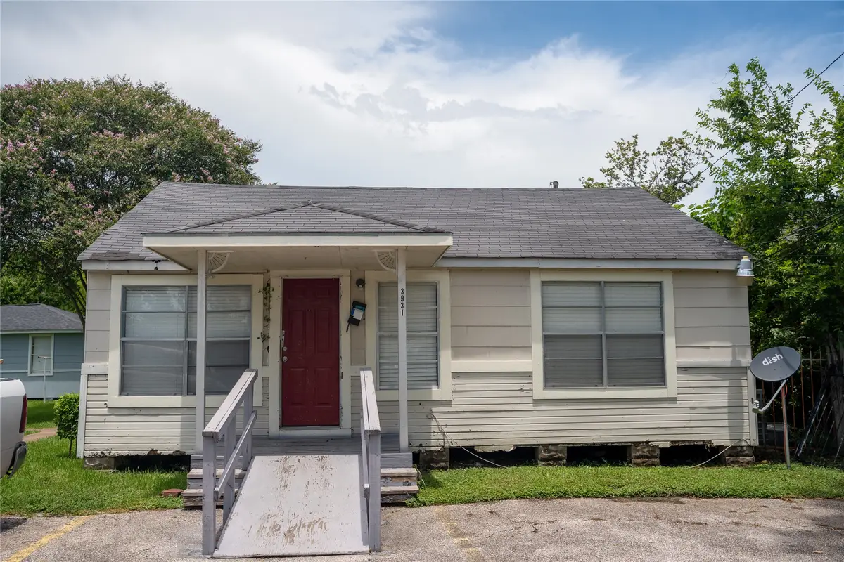 3929 Caplin Street, Houston, TX 77026 - Image #1