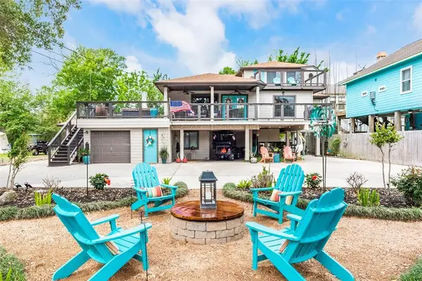 224 Clear Lake Road, Clear Lake Shores, TX 77565