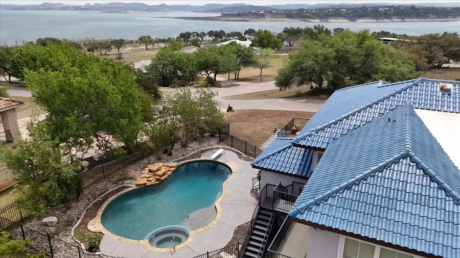 829 Kings Point Drive, Canyon Lake, TX 78133 - #2