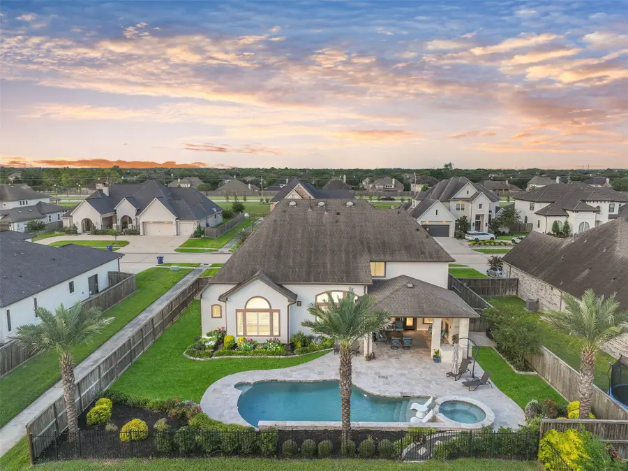 1718 Avery Lane, Friendswood, TX 77546 - Image #3