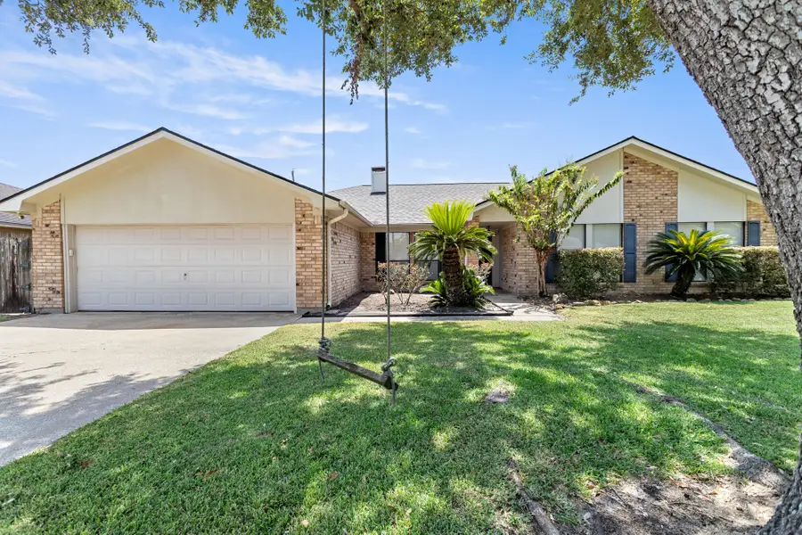 7035 Shanahan Drive, Beaumont, TX 77706 - #2