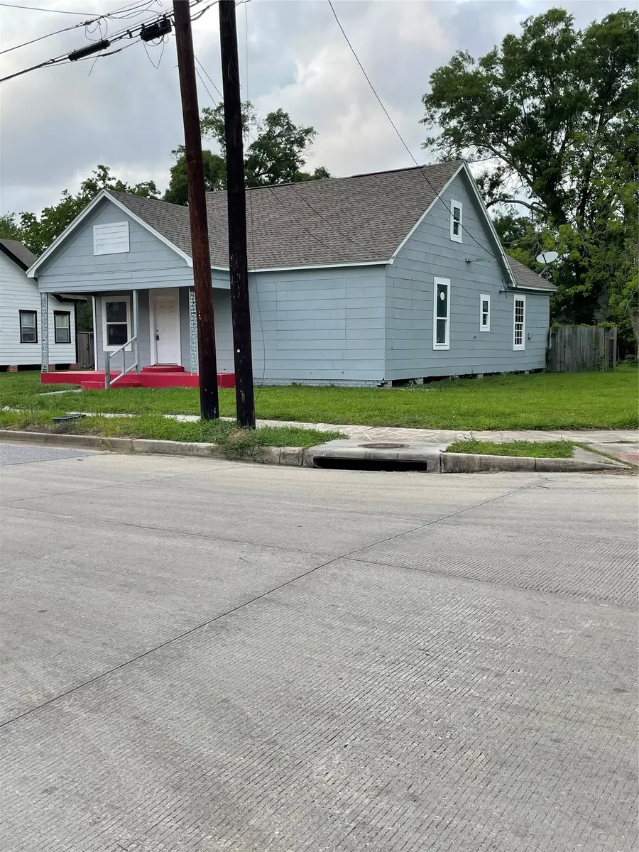 347 E Elgie Street, Beaumont, TX 77705 - #3