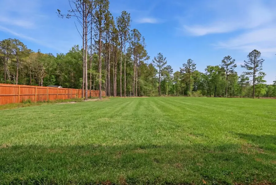 1258 Spanish Dr, Dayton, TX 77535 - #2