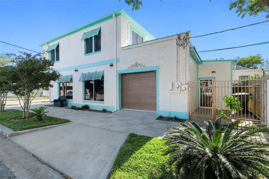 2102 Avenue N, Galveston, TX 77550 - Image #2