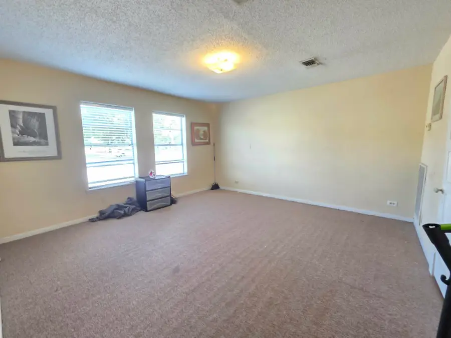 2600 Avenue F, Bay City, TX 77414 - #3