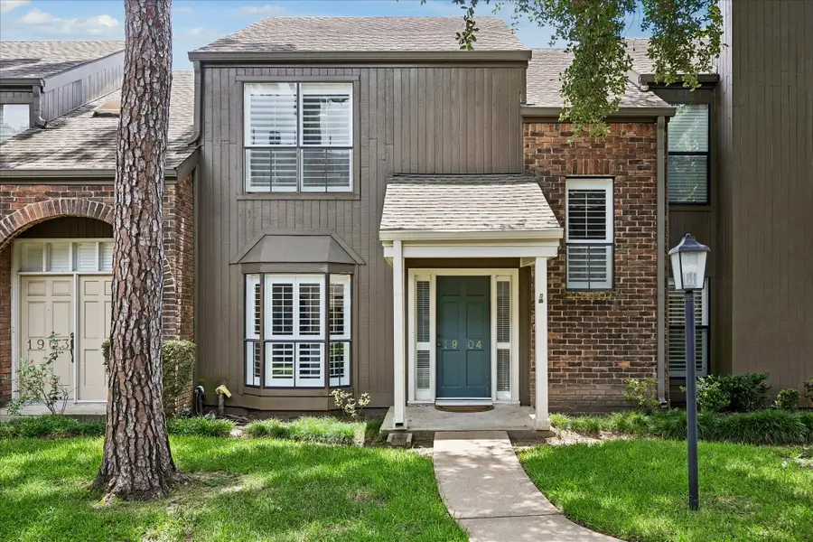 701 Bering Drive #1904, Houston, TX 77057 - #2