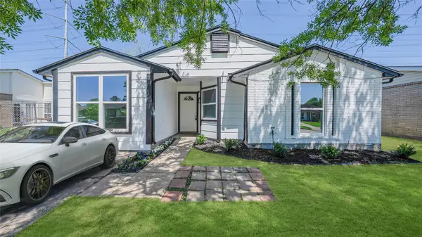 14223 Edenglen Drive, Houston, TX 77049