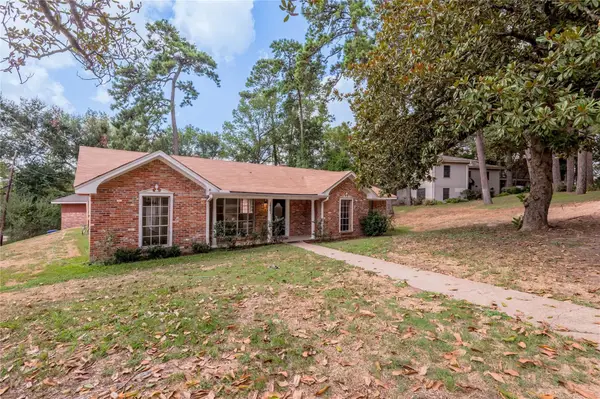 1701 25th Street, Huntsville, TX 77340