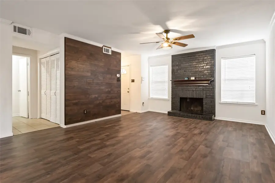 1420 Silverpines Road #420, Houston, TX 77062 - #3