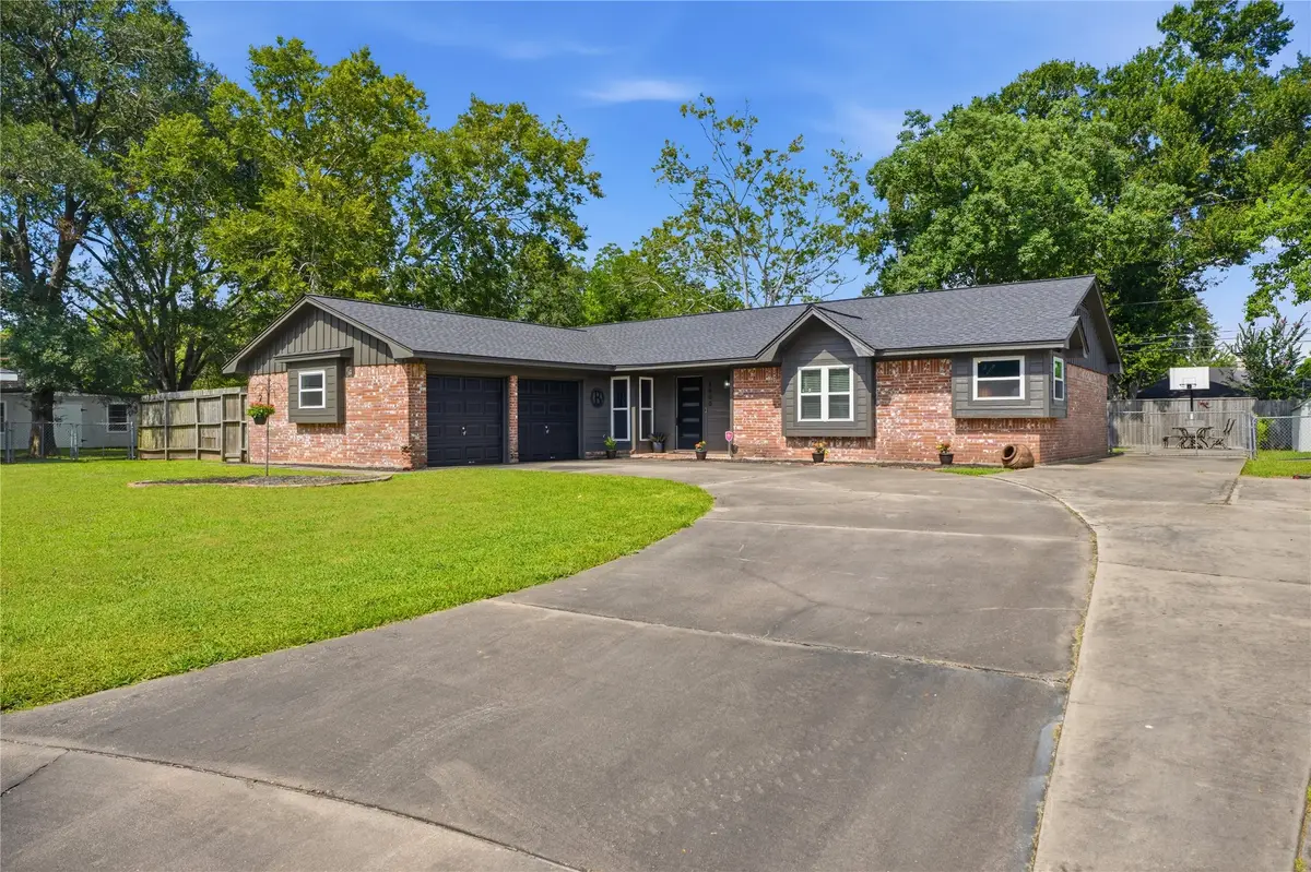 1400 Gardenia Circle, Rosenberg, TX 77471 - #1