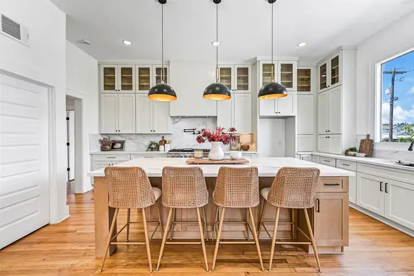 1803 27th Street, Galveston, TX 77550