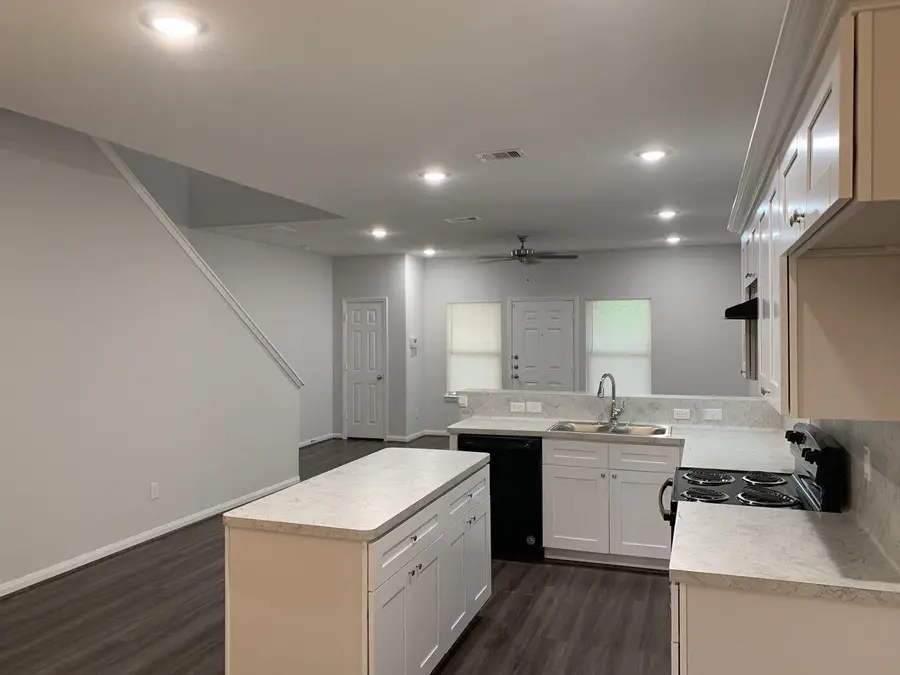 7703 Saint Louis Street, Houston, TX 77028 - #2