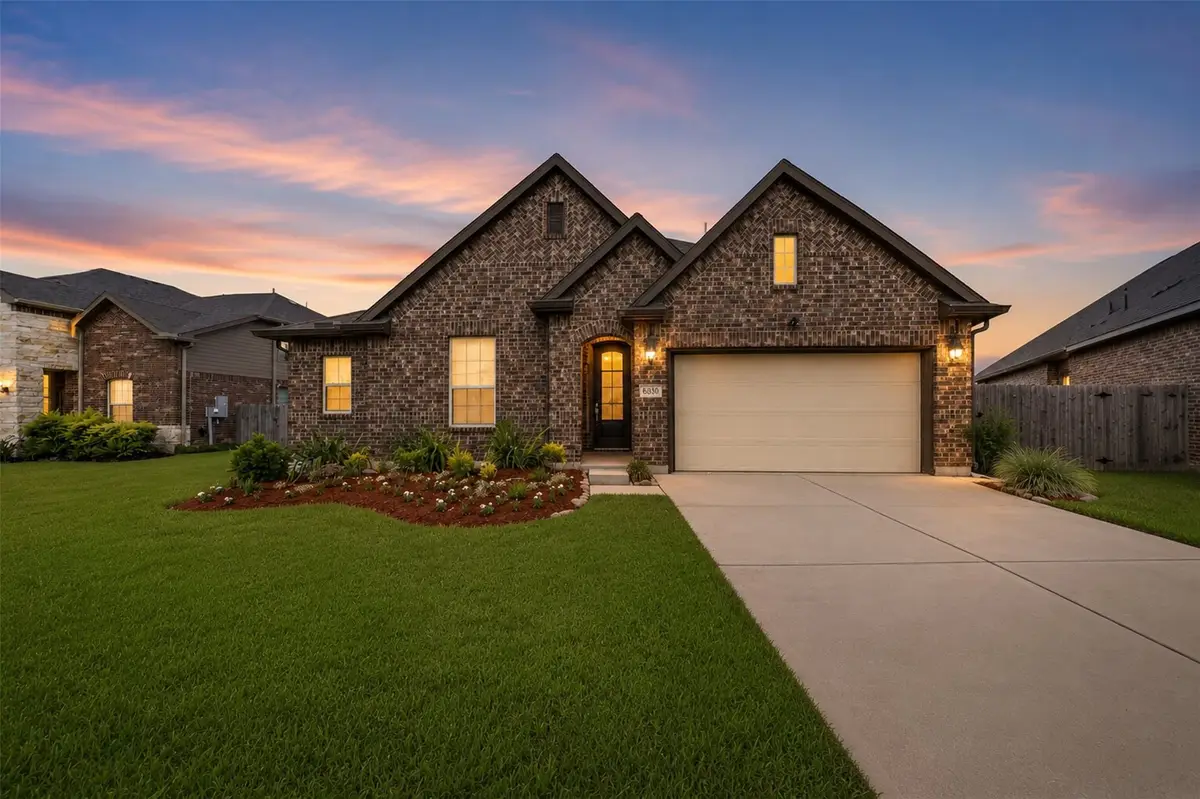 6330 Ontario Drive, League City, TX 77573 - #1