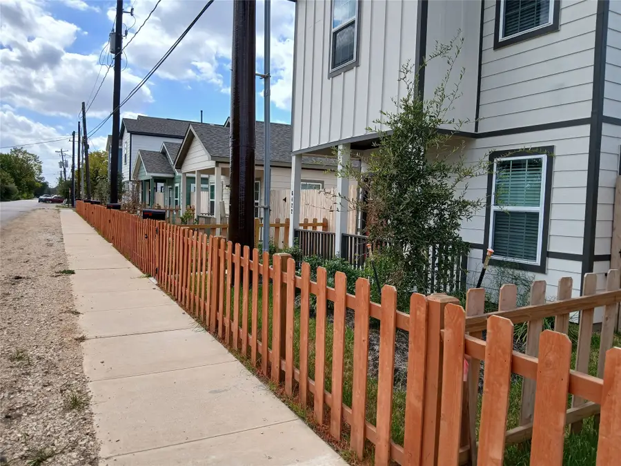 6418 Calhoun Road, Houston, TX 77021 - Image #2