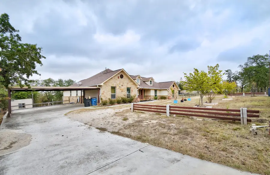 158 Pullman Road, La Vernia, TX 78121 - Image #3