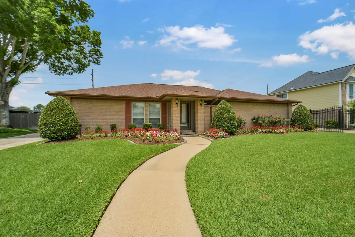 807 Green Belt Drive, Sugar Land, TX 77498 - #1