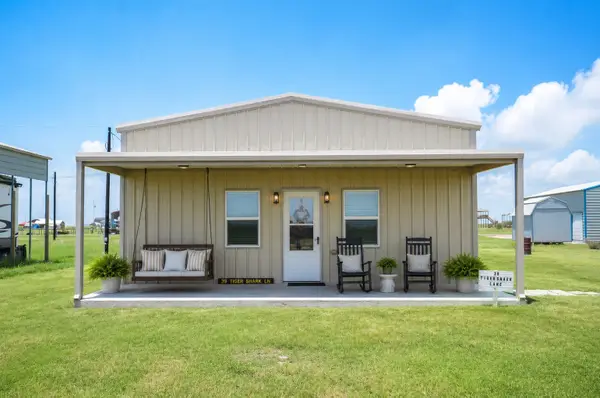 39 Tiger Shark Lane, Palacios, TX 77465