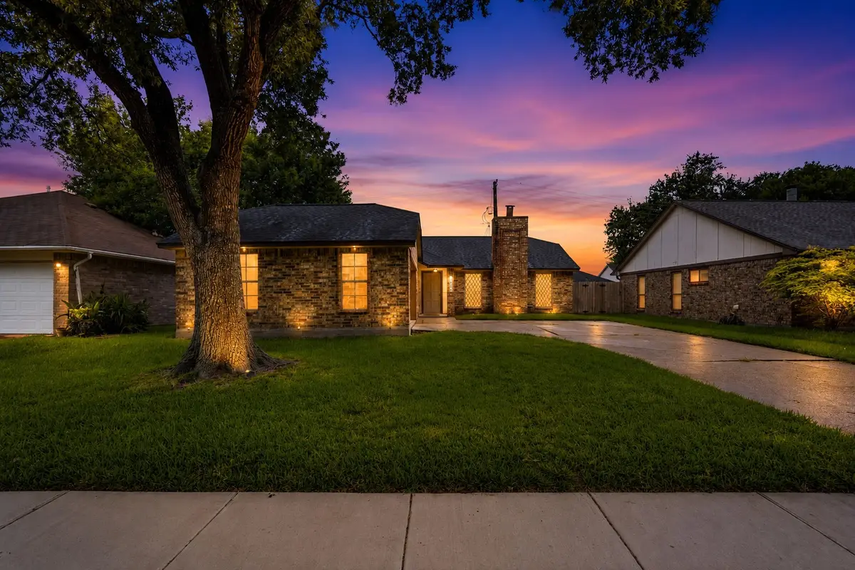 10846 W Mulberry Drive, La Porte, TX 77571 - #1