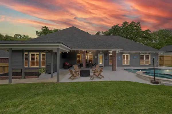 13422 Hidden Valley Drive, Montgomery, TX 77356