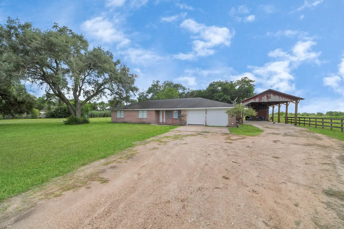 2990 Fm 1163 Rd, El Campo, TX 77437 - Image #1