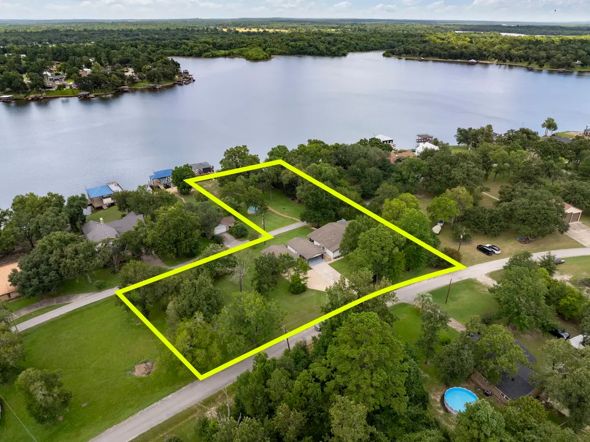 245 Lakeland Road, Huntsville, TX 77320 - Image #1