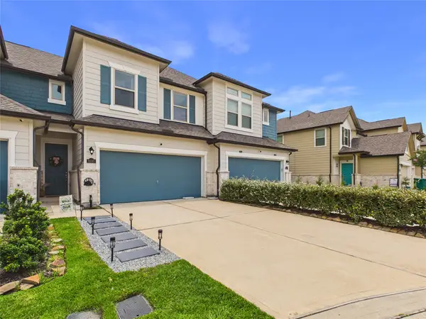 5530 Clarendon Hills Court, Pasadena, TX 77505
