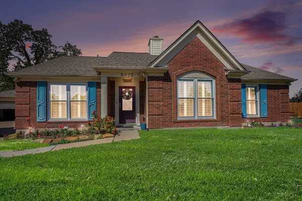 5823 Forest Trails Drive, Houston, TX 77084