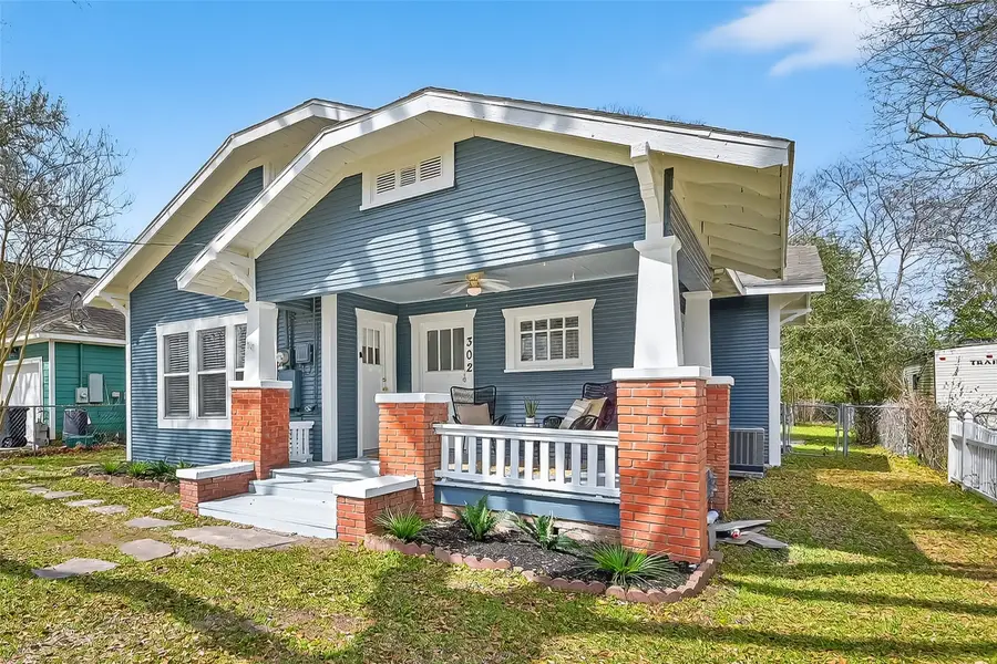 302 Epps Street, Tomball, TX 77375 - #2