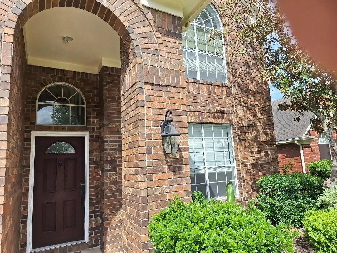 12827 Lindsey Lane, Stafford, TX 77477 - Image #1