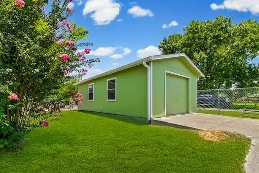 176 Euckers, Livingston, TX 77351 - #2