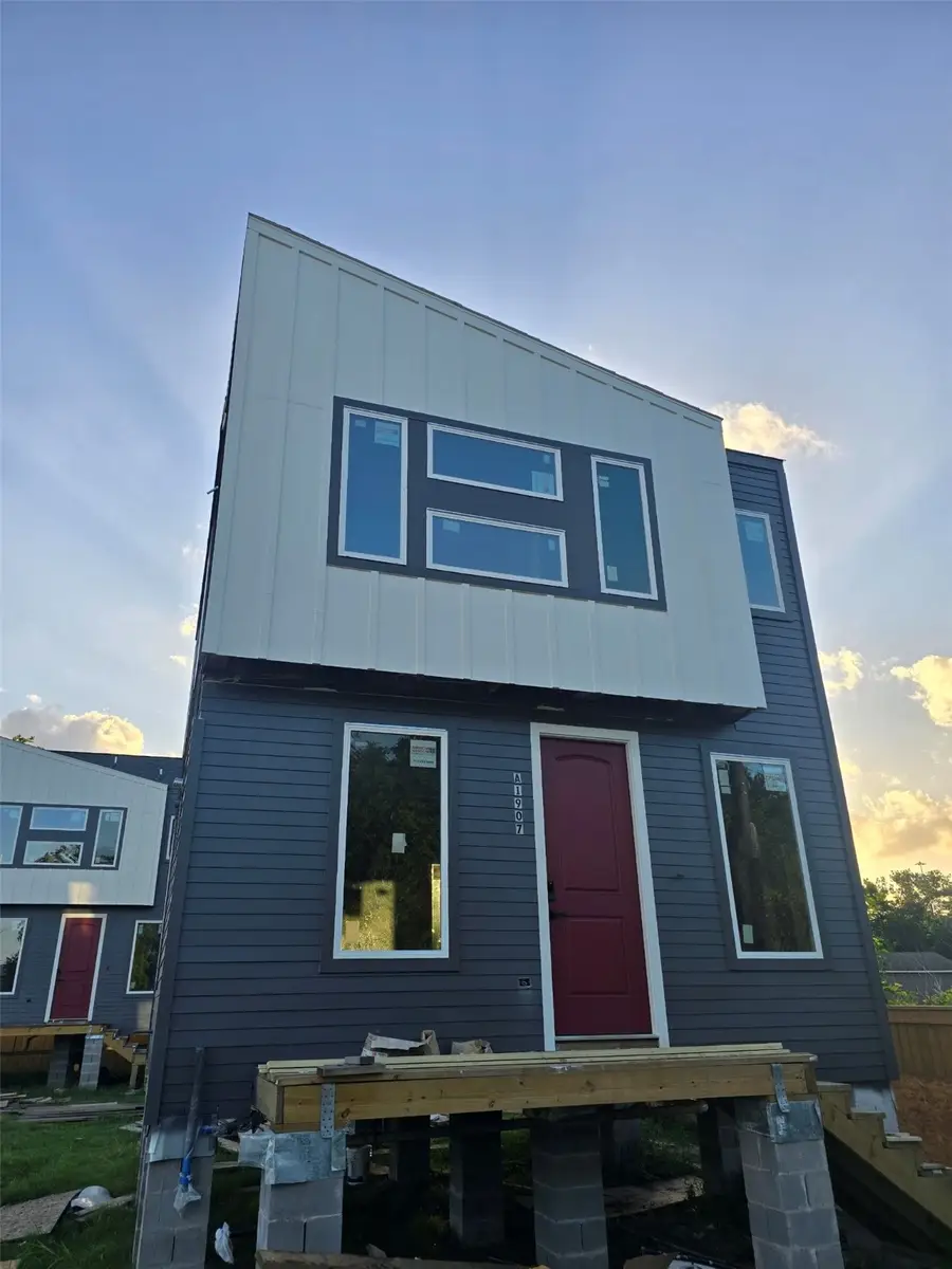 3206 Retta Street, Houston, TX 77026 - Image #2